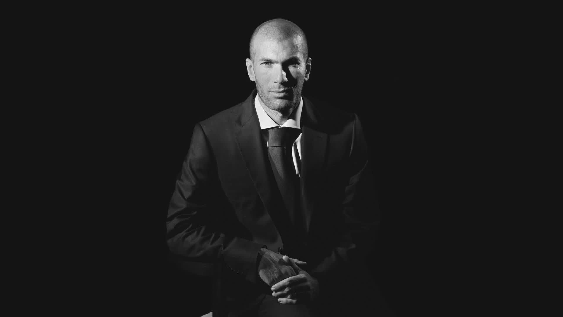 开云FIFA-血色梦剧场，当萨拉赫的弧线撕裂双红会的宿命，曼联在2026-27赛季的废墟上，用一场胜利祭奠了十年前的自己